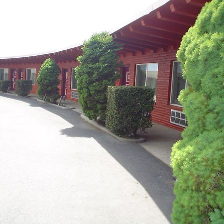 Avenue Motel Wenatchee Exterior photo